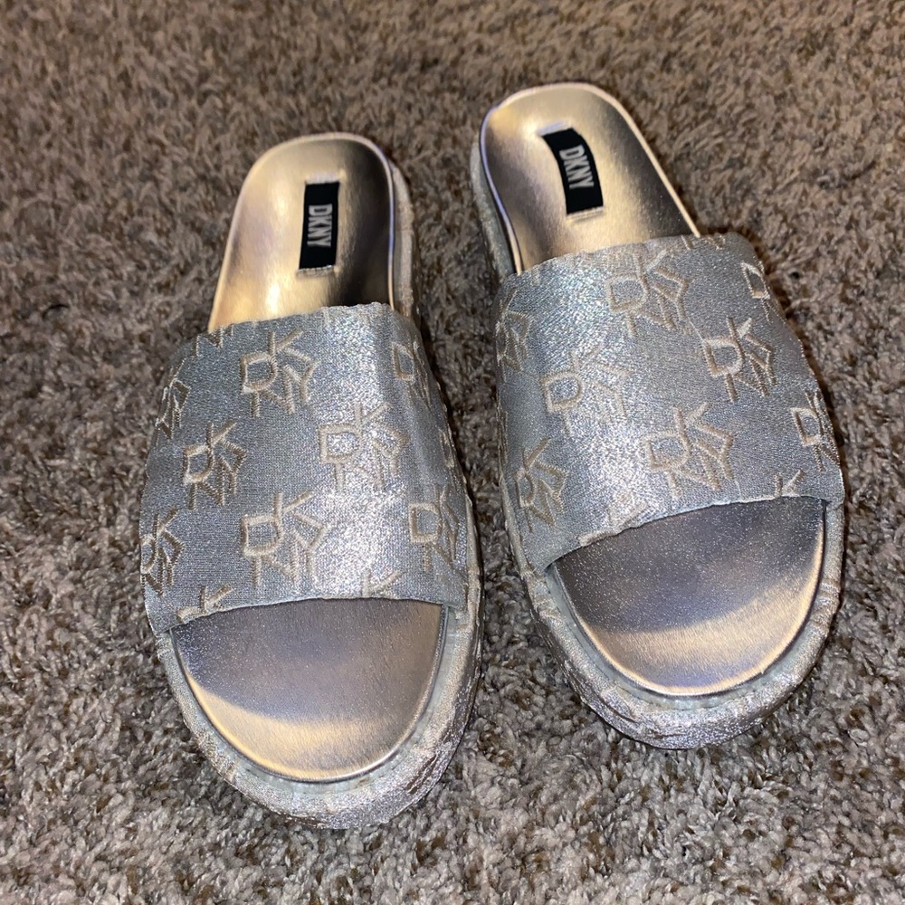 DKNY Platforms